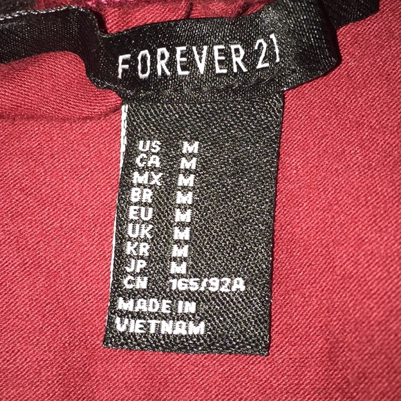 Elegant Off-Shoulders Crop Knit Top (NWOT) - Picture 7 of 7